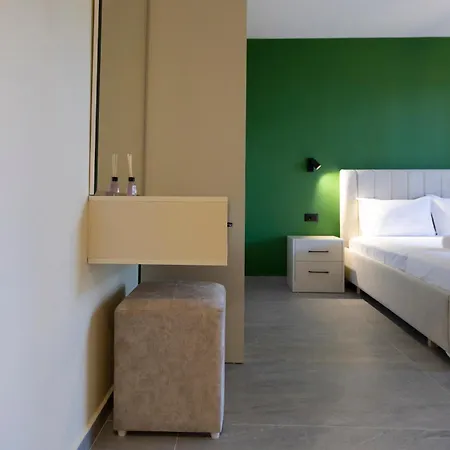 Olive Bay Near Melia * Plazhi San Pietro